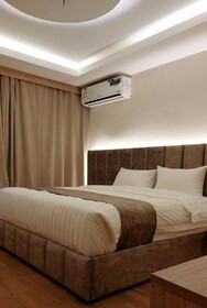 Golden Tulip Abha