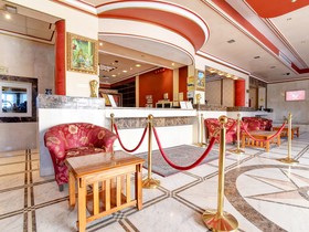 Capital O456 Almansour Grand Hotel