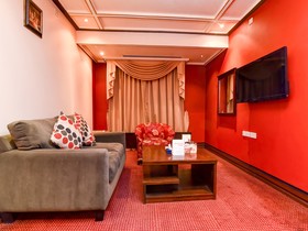 Capital O456 Almansour Grand Hotel