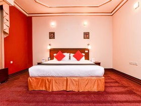 Capital O456 Almansour Grand Hotel