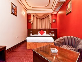Capital O456 Almansour Grand Hotel