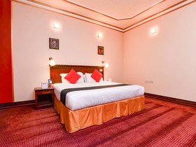 Capital O456 Almansour Grand Hotel