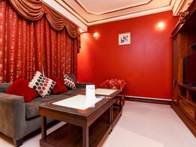 Capital O456 Almansour Grand Hotel