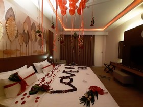 Qasr Alshamal Hotel