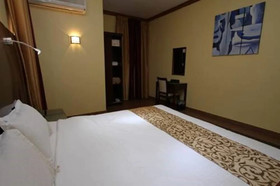 Raoum Inn Arar