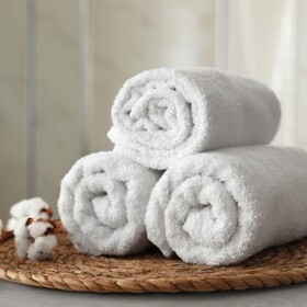 Bq Hotel Suites