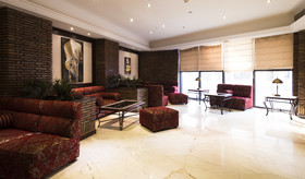 Al Bustan Hotel