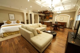 Al Rawasi Hotel Suites