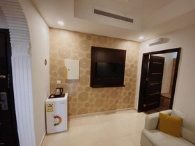 Areen Palace Hotel Al Madina Road