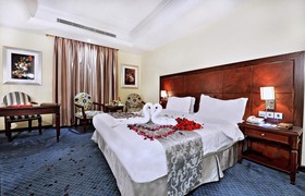 Auris Al Fanar Hotel