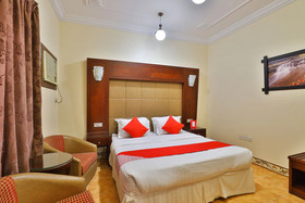 Azor Plaza Furnished Apartments by OYO Rooms