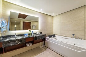 Blue Diamond hotel
