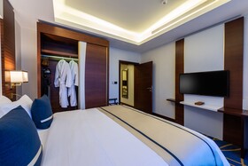 Blue Diamond hotel