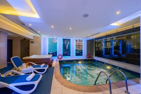 Blue Diamond hotel