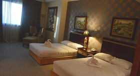 Golden Hotel