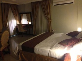 Golden Park Hotel Apartments