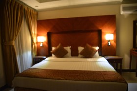 Golden Park Hotel Apartments