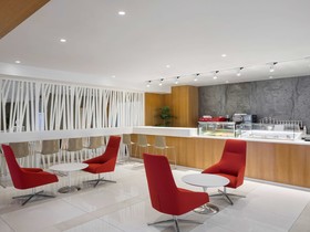 Novotel Jeddah Tahlia Street