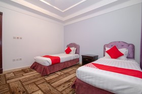 OYO 148 Diamond Beach Hotel