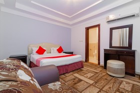OYO 148 Diamond Beach Hotel