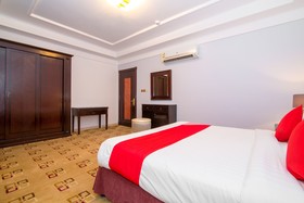 OYO 148 Diamond Beach Hotel