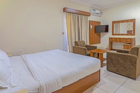 OYO 607 Jeddah Palace Hotel