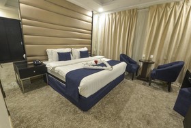 Rose White Hotel