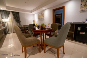 Rovotel Hotel
