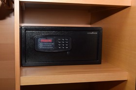 Salsabil Hotel by Warwick – Al Corniche