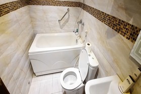 The Blue Rose Hotel by OYO Rooms