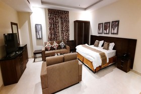 The Blue Rose Hotel by OYO Rooms