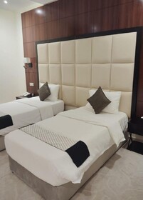 The S Hotel