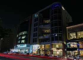 The S Hotel