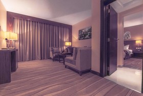 Nawaress Hotel