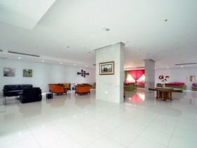 Al Burhan Pearl Hotel