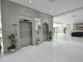 Al Burhan Pearl Hotel