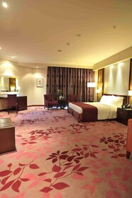 Al Marwa Rayhaan by Rotana