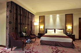 Al Marwa Rayhaan by Rotana