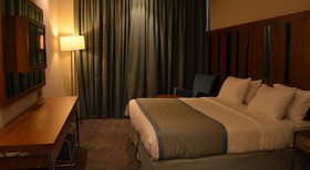 Al Massa Al Tayser Hotel