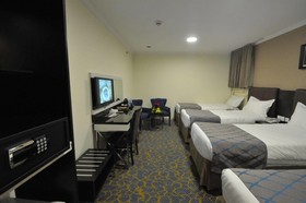 Azka Al Safa Hotel