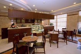 Dorar Al Eiman Royal Hotel