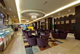 Dorar Al Eiman Royal Hotel