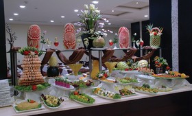 Dorar Al Eiman Royal Hotel