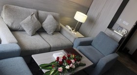 Rawdat Al Bait Ajyad Hotel