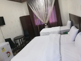 Revan Hotel