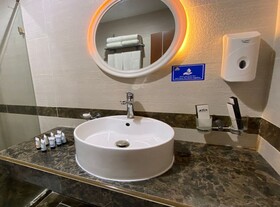 Rizq Palace Hotel