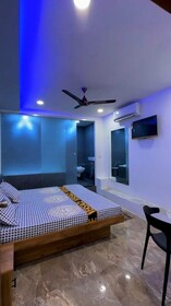 Shumukh Al Shula Hotel