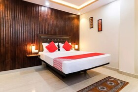 Shumukh Al Shula Hotel