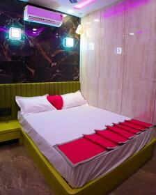 Shumukh Al Shula Hotel