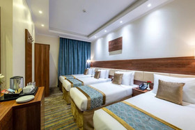 Snood Remaz Hotel